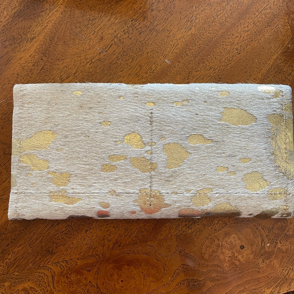 Cowhide wallet. - Picture 2 of 3